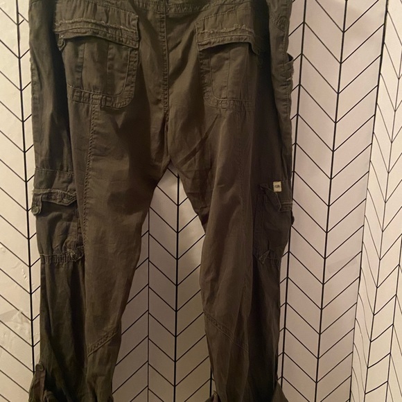 Size 17 100% cotton Cargo pants army green never used - Picture 2 of 7
